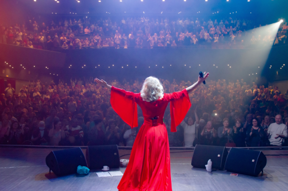 &Lcy;&iecy;&ncy;&acy; &Vcy;&acy;&scy;&icy;&lcy;&iecy;&kcy; &gcy;&period; &Zcy;&lcy;&acy;&tcy;&ocy;&ucy;&scy;&tcy;