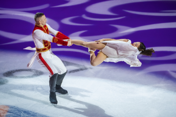 Щелкунчик на льду с симфоническим оркестром