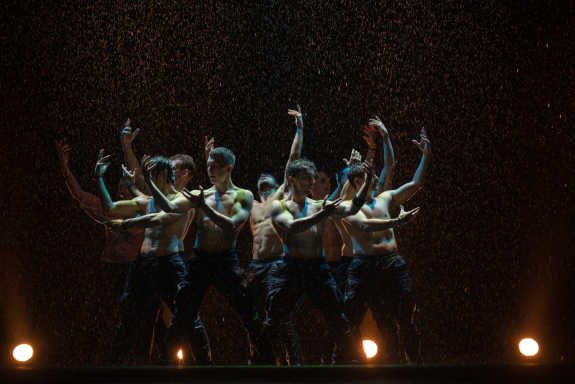 Шоу под дождём V. Признание в любви г. Златоуст