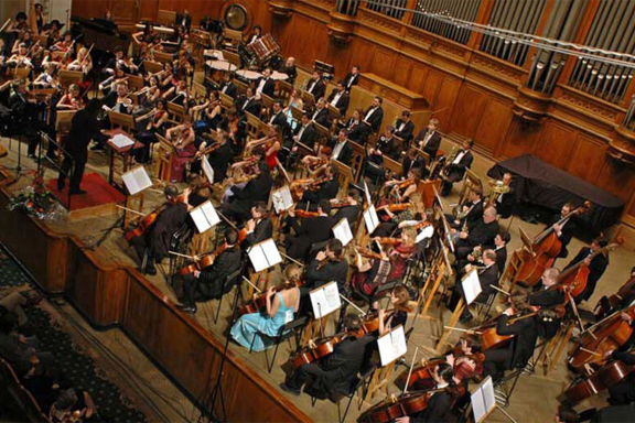 "&Dcy;&zhcy;&acy;&zcy;"