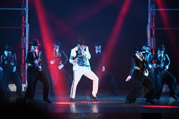 "THIS IS" &Tcy;&rcy;&icy;&bcy;&softcy;&yucy;&tcy;-&shcy;&ocy;&ucy; Michael Jackson