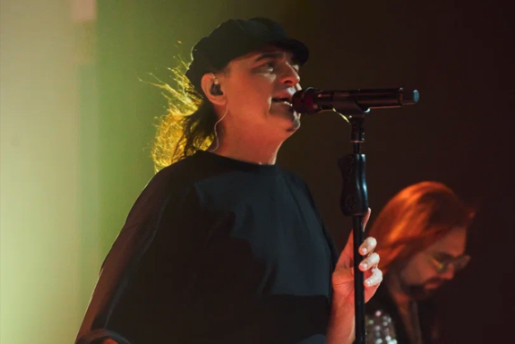 Нэнси г. Златоуст