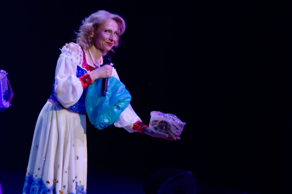 &Lcy;&iecy;&ncy;&acy; &Vcy;&acy;&scy;&icy;&lcy;&iecy;&kcy; &gcy;&period; &Zcy;&lcy;&acy;&tcy;&ocy;&ucy;&scy;&tcy;