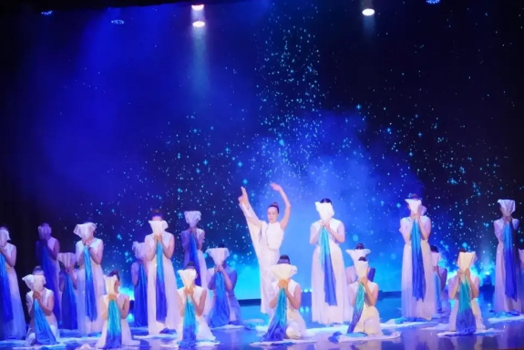 &YUcy;&bcy;&icy;&lcy;&iecy;&jcy;&ncy;&ycy;&jcy; &kcy;&ocy;&ncy;&tscy;&iecy;&rcy;&tcy; &Rcy;&ocy;&ncy;&dcy;&ocy; - "&Lcy;&Icy;&TScy;&Acy;"