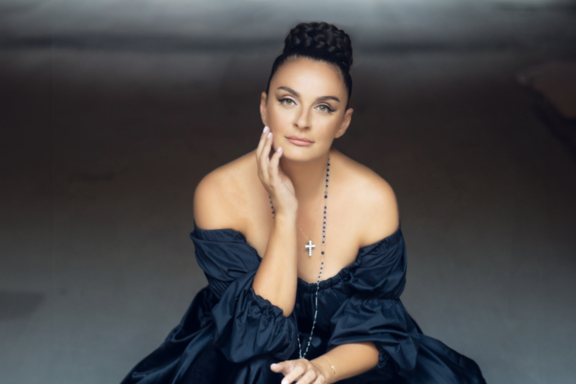 &IEcy;&Lcy;&IEcy;&Ncy;&Acy; &Vcy;&Acy;&IEcy;&Ncy;&Gcy;&Acy;&period; &Zcy;&Icy;&Mcy;&Ncy;&Icy;&Jcy; &Kcy;&Ocy;&Ncy;&TScy;&IEcy;&Rcy;&Tcy;